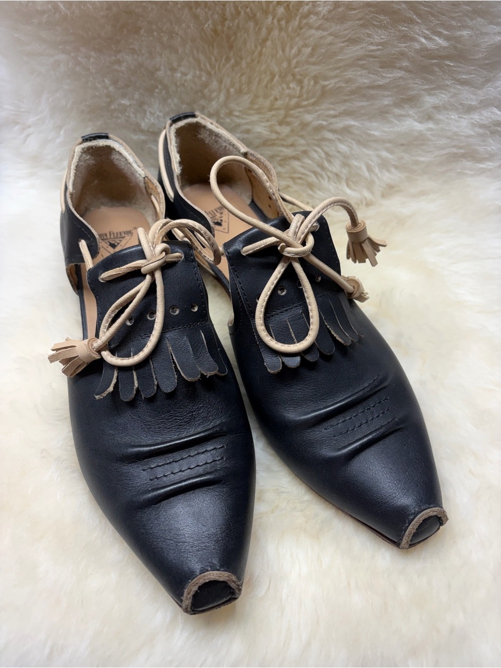 Mile End Black and Cream Open Sided Kiltie Shoe